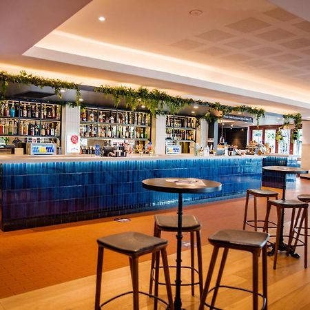 Bankstown Hotel エクステリア 写真
